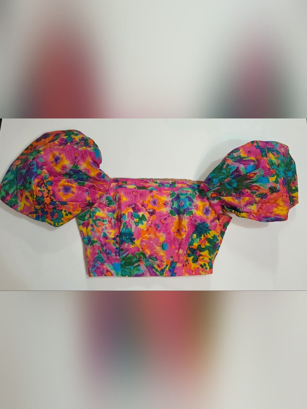Elliatt Top Womens Small Multicolor Floral Crop